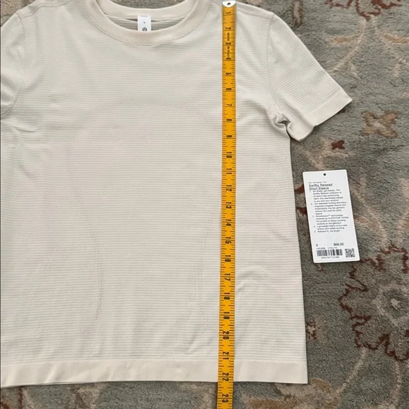 lululemon athletica Cream Short Sleeve Ribbed Tee - Picture 6 of 7